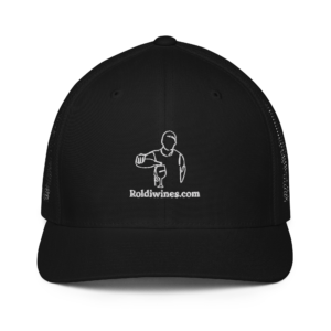 Closed-back trucker cap